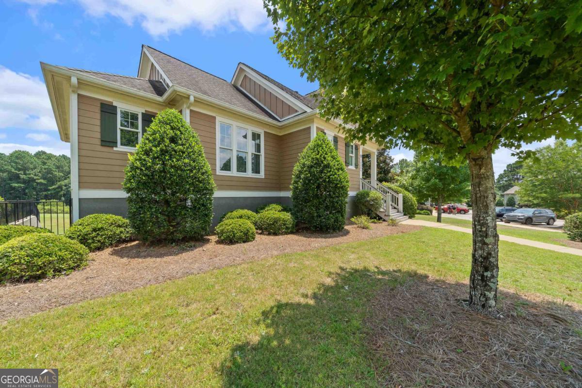 1230 Landing DR