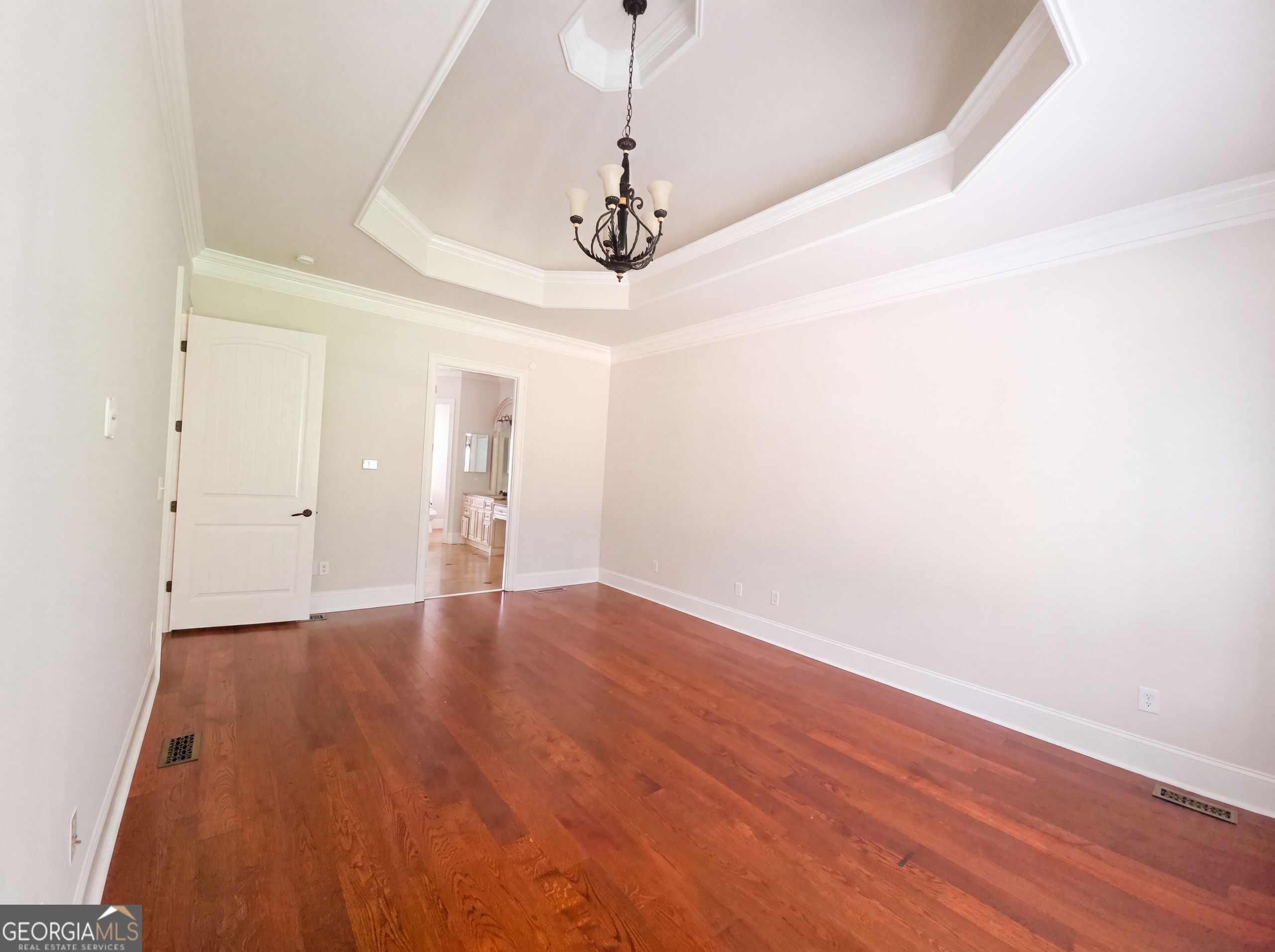 2711 Wildflower WAY