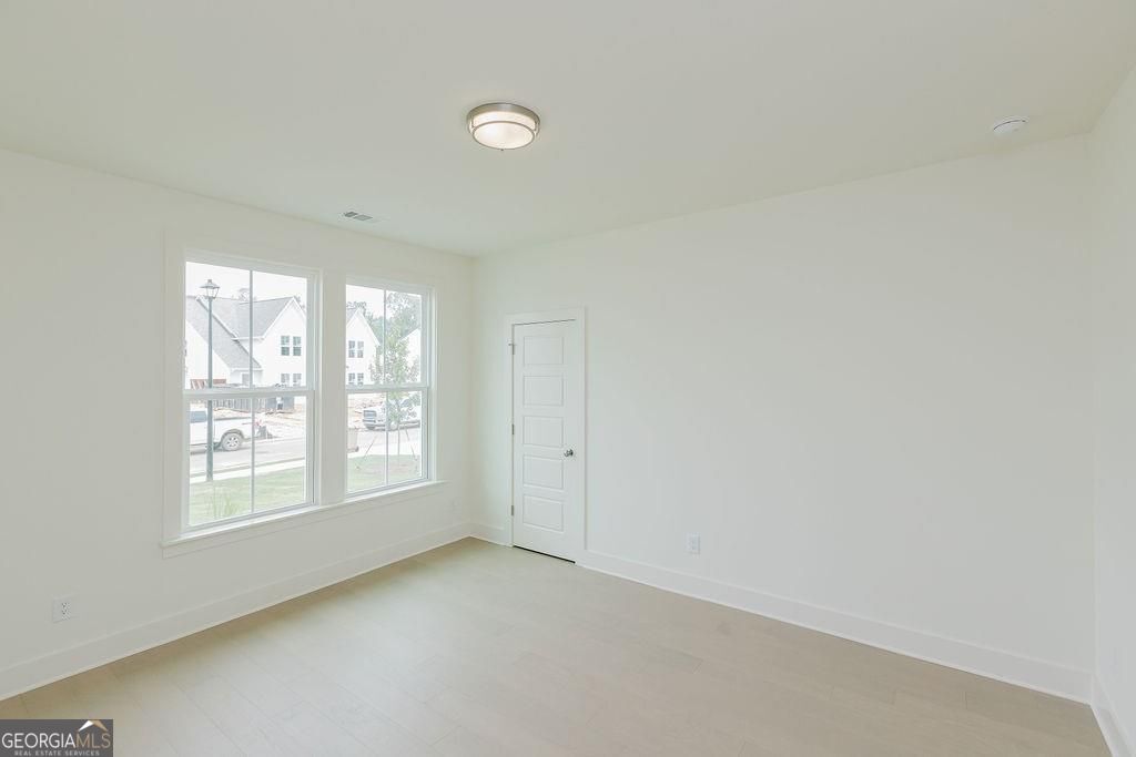6545 Rhett RUN