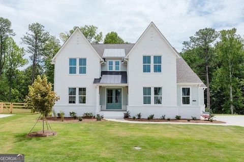 6545 Rhett RUN Cumming GA 30028