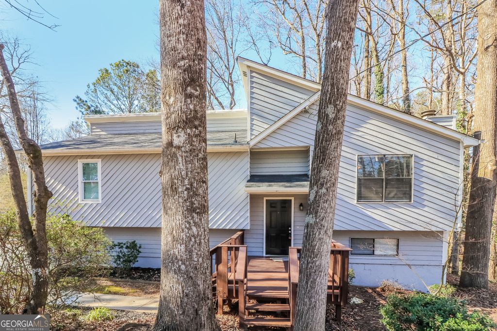 Photo of 4933 Brookside Way, Duluth, GA 30096 (MLS # 10719087)