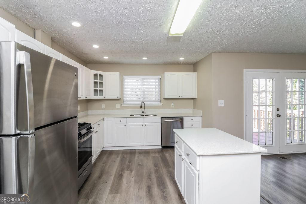 Photo of 4933 Brookside Way, Duluth, GA 30096 (MLS # 10719087)