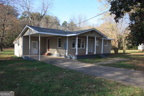 A home in Lindale