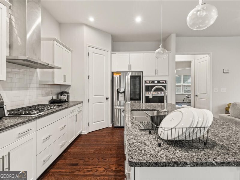 1395 Crestwind RD NW