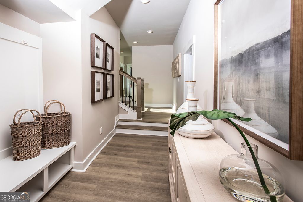 Photo of 119 Bridgecrest Road #25, Roswell, GA 30075 (MLS # 10683700)