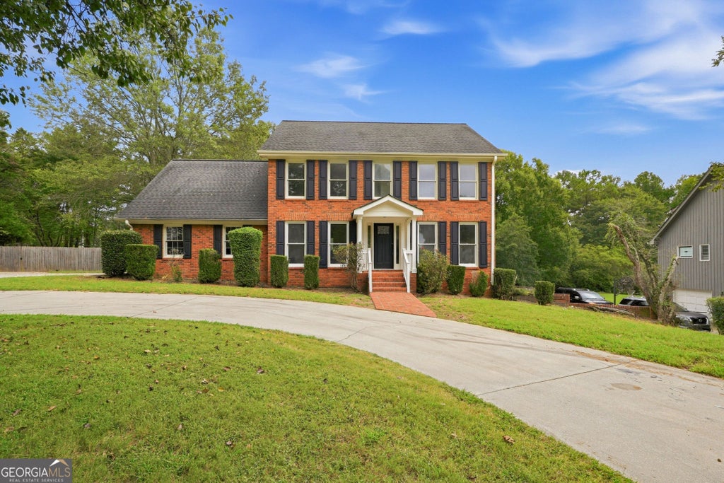 Photo of 1502 Shoal Creek Drive SW, Conyers, GA 30094 (MLS # 10854720)