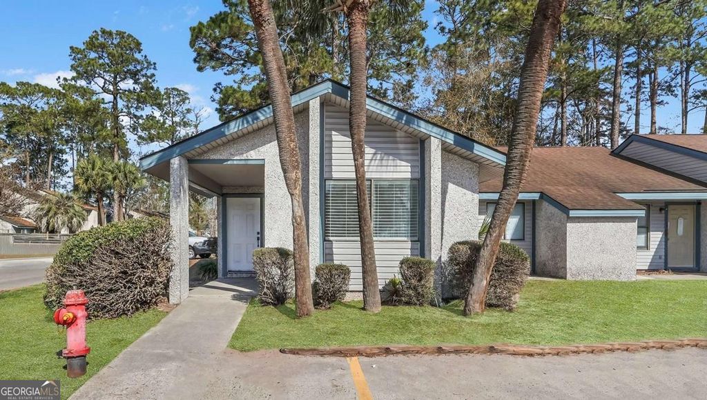 Photo of 910 Brett Drive #114, Hinesville, GA 31310 (MLS # 10682642)