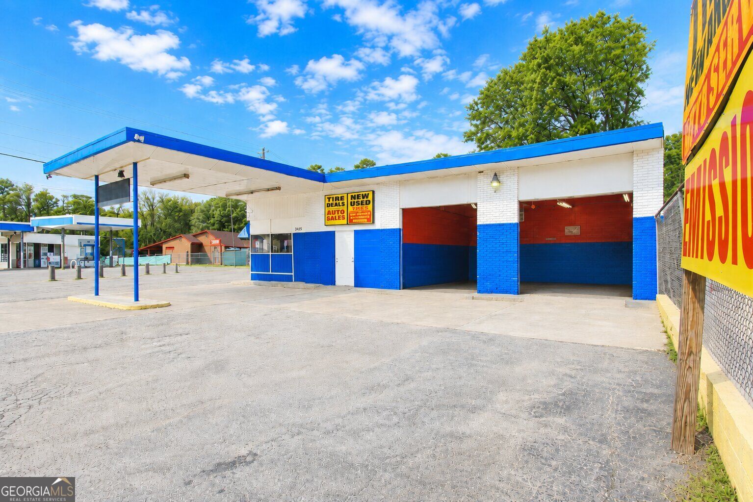 3555 Roosevelt HWY