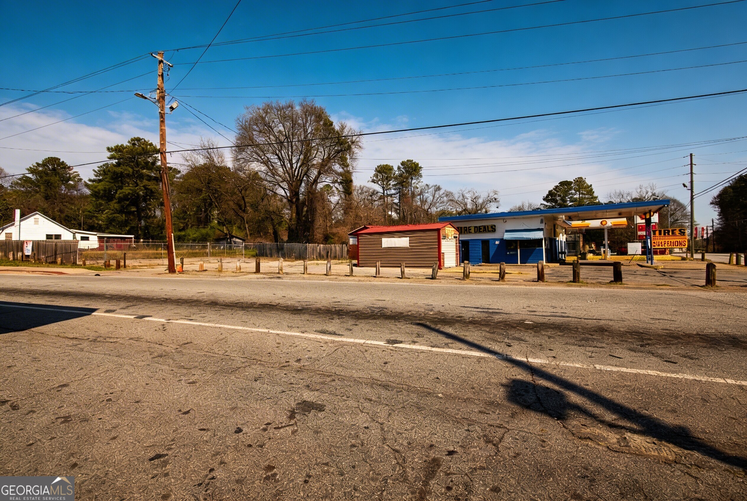 3555 Roosevelt HWY