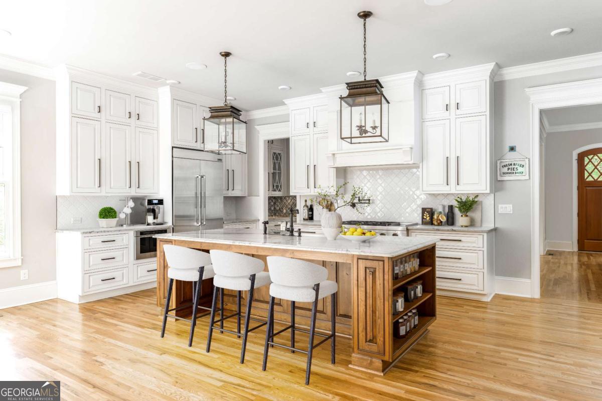 Midway Woods - Residential