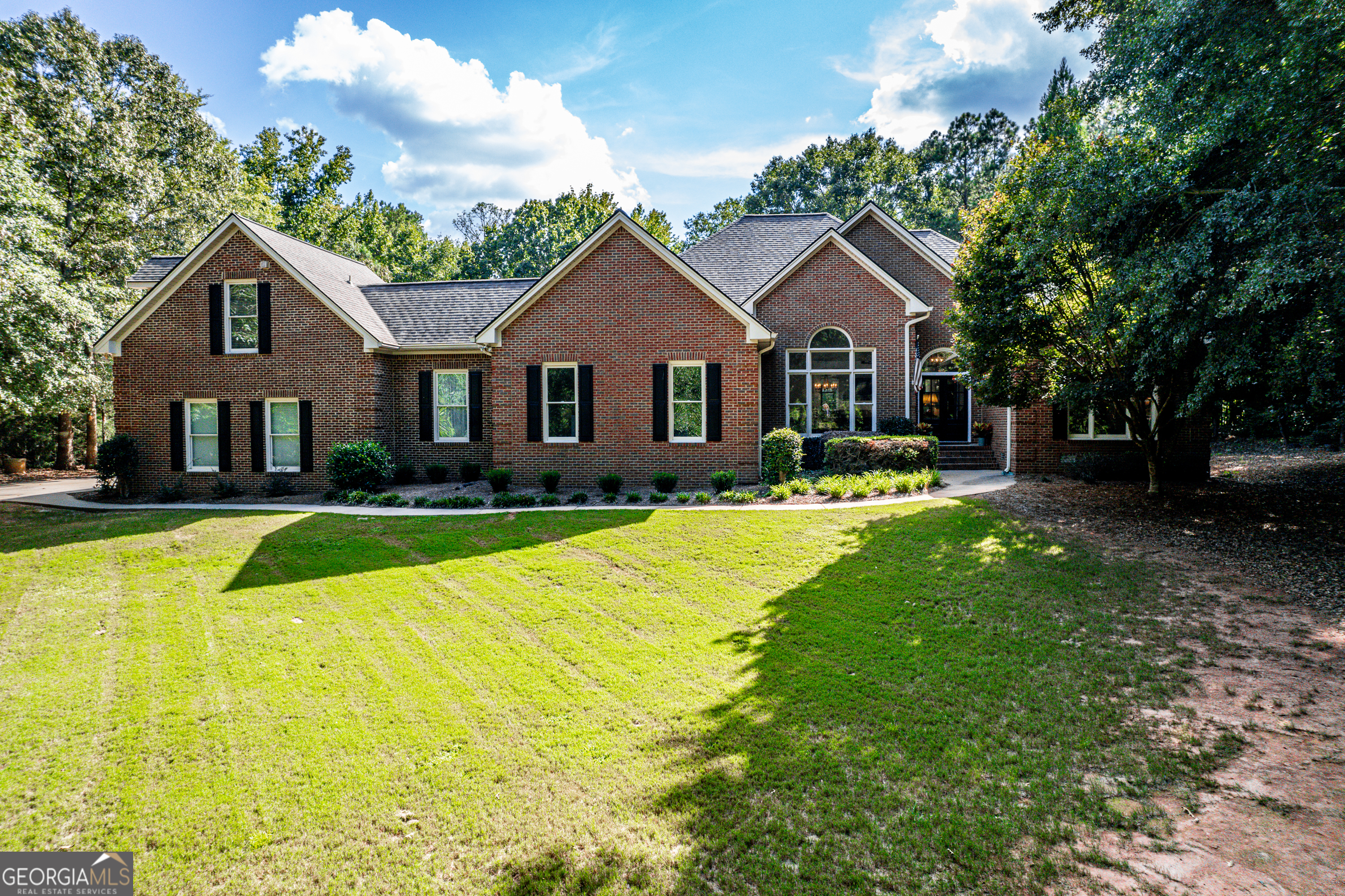 1020 Waterford CT