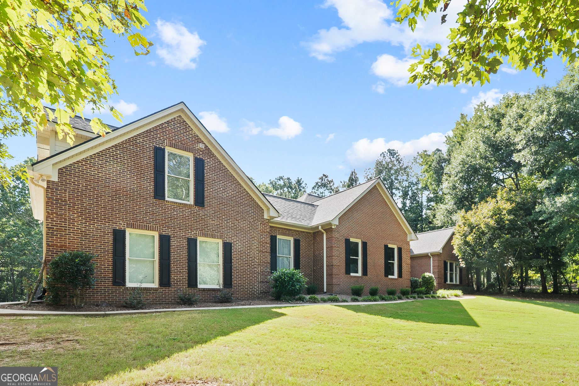 1020 Waterford CT