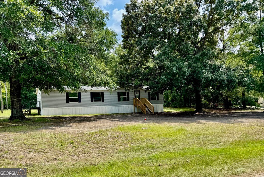 Photo of 70 Shady Oaks Road, Eastman, GA 31023 (MLS # 10817592)