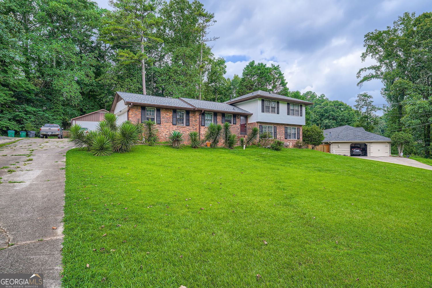 753 Brookwood TER SW