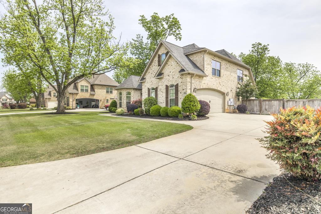 106 Lisa Marie CT