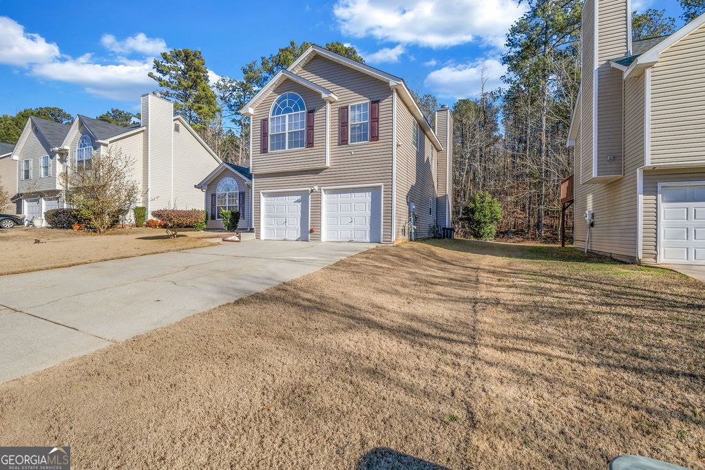 Photo of 3218 Diamond Bluff, Union City, GA 30291 (MLS # 10678220)