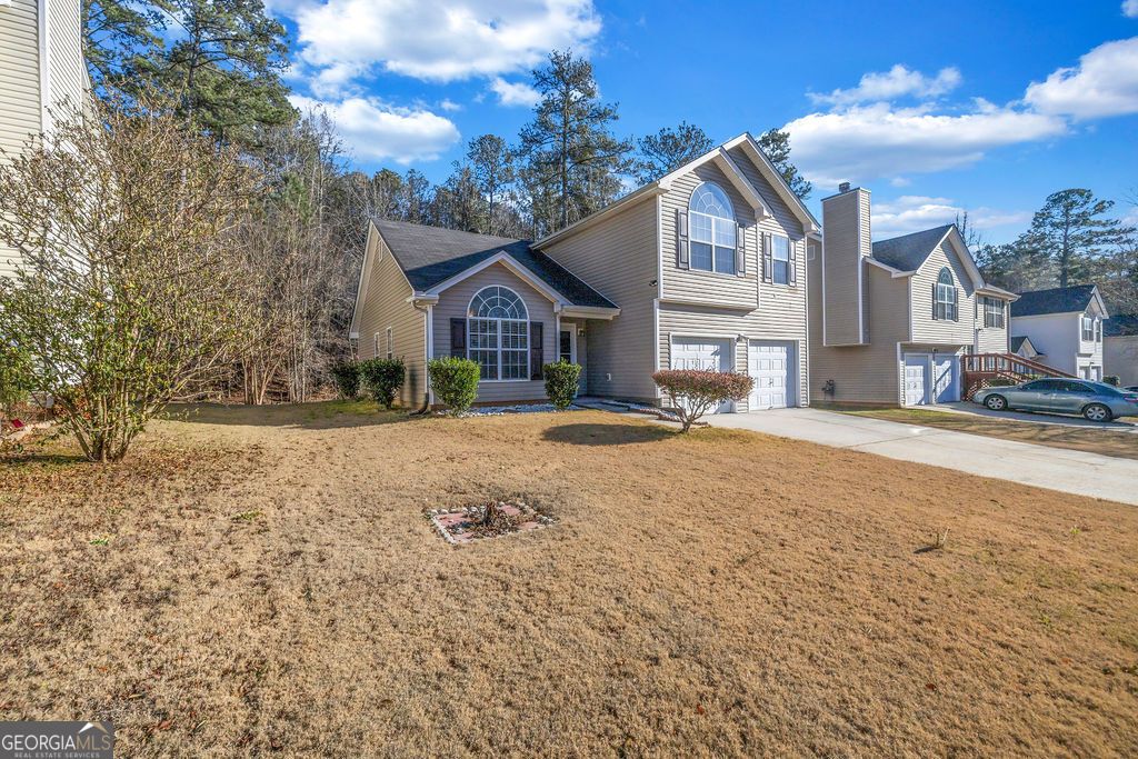 Photo of 3218 Diamond Bluff, Union City, GA 30291 (MLS # 10678220)