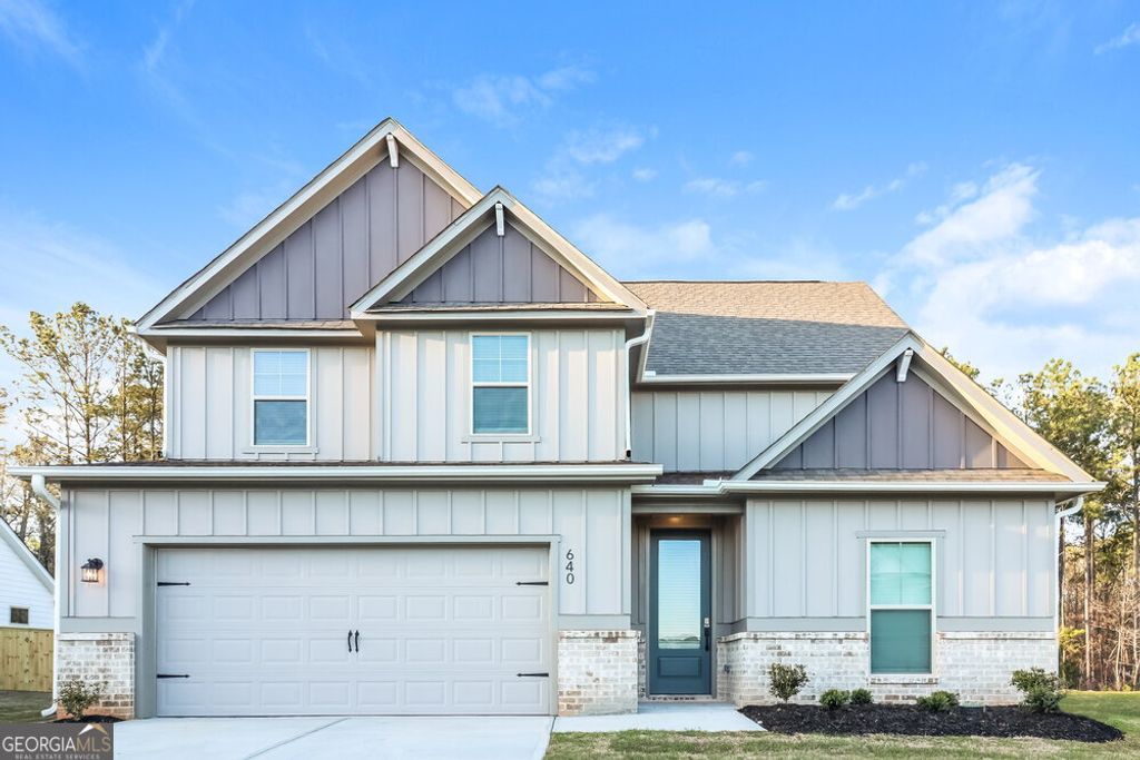 Photo of 640 Cantrell Drive, Dallas, GA 30157 (MLS # 10712031)