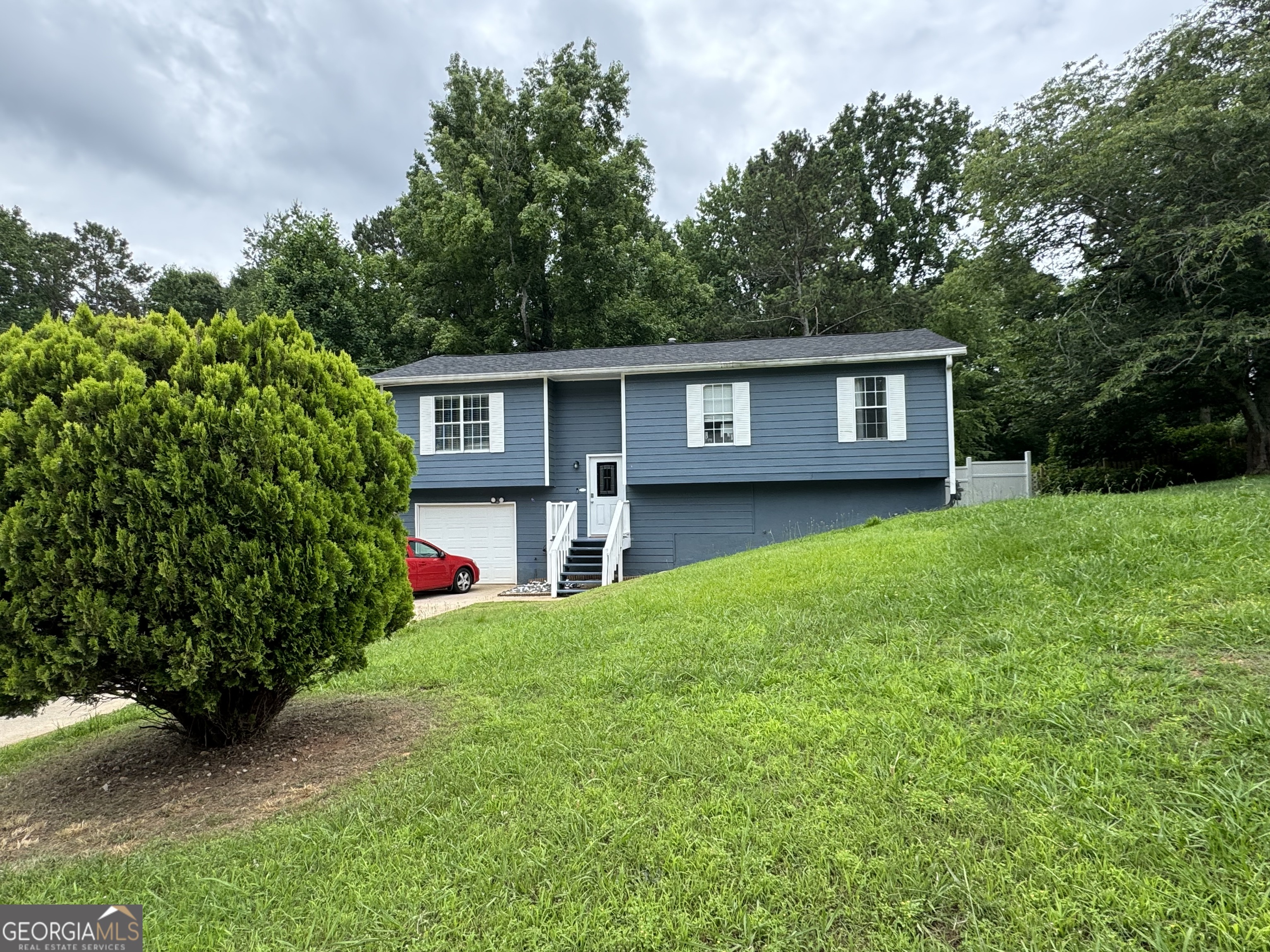 188 Pilgrim LN