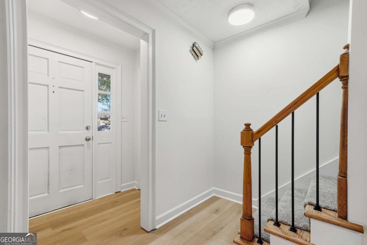 1367 Wenlock Edge CV