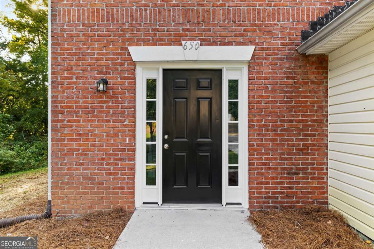 650 Walnut Creek DR NW