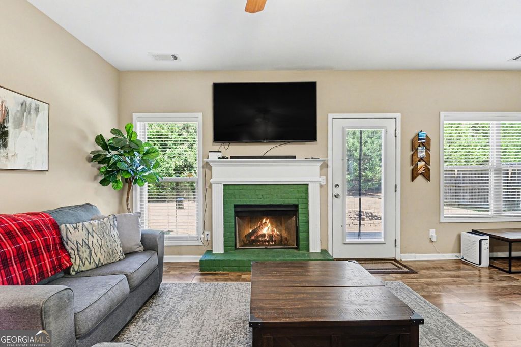 Photo of 12 Miles Drive SE, Cartersville, GA 30120 (MLS # 10739578)