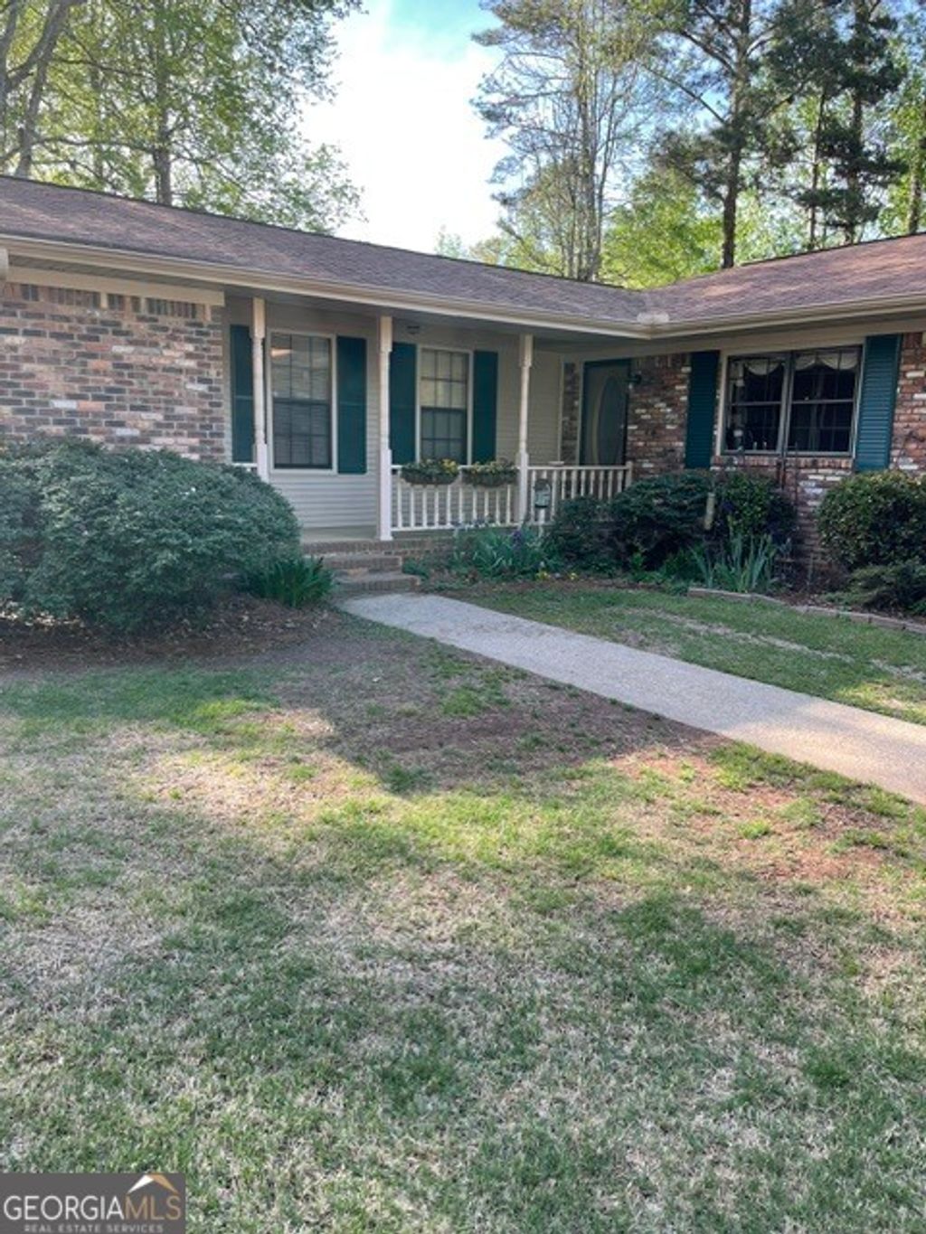 Photo of 2024 Flat Rock Road, Stockbridge, GA 30281 (MLS # 10763321)