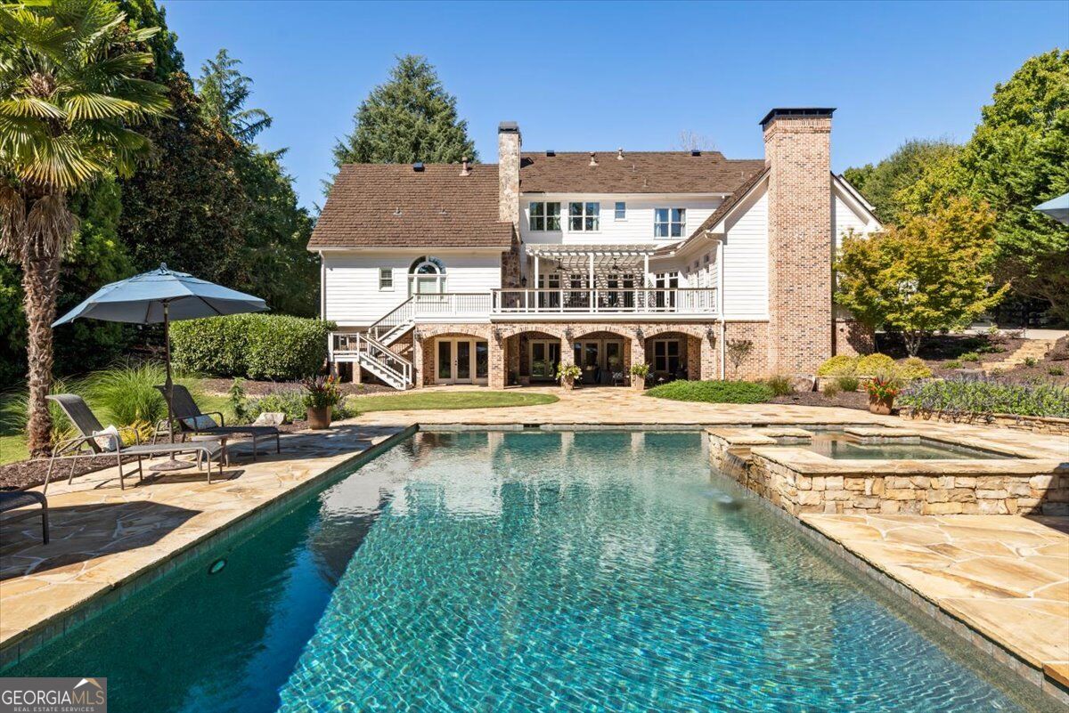 105 Old Cedar LN