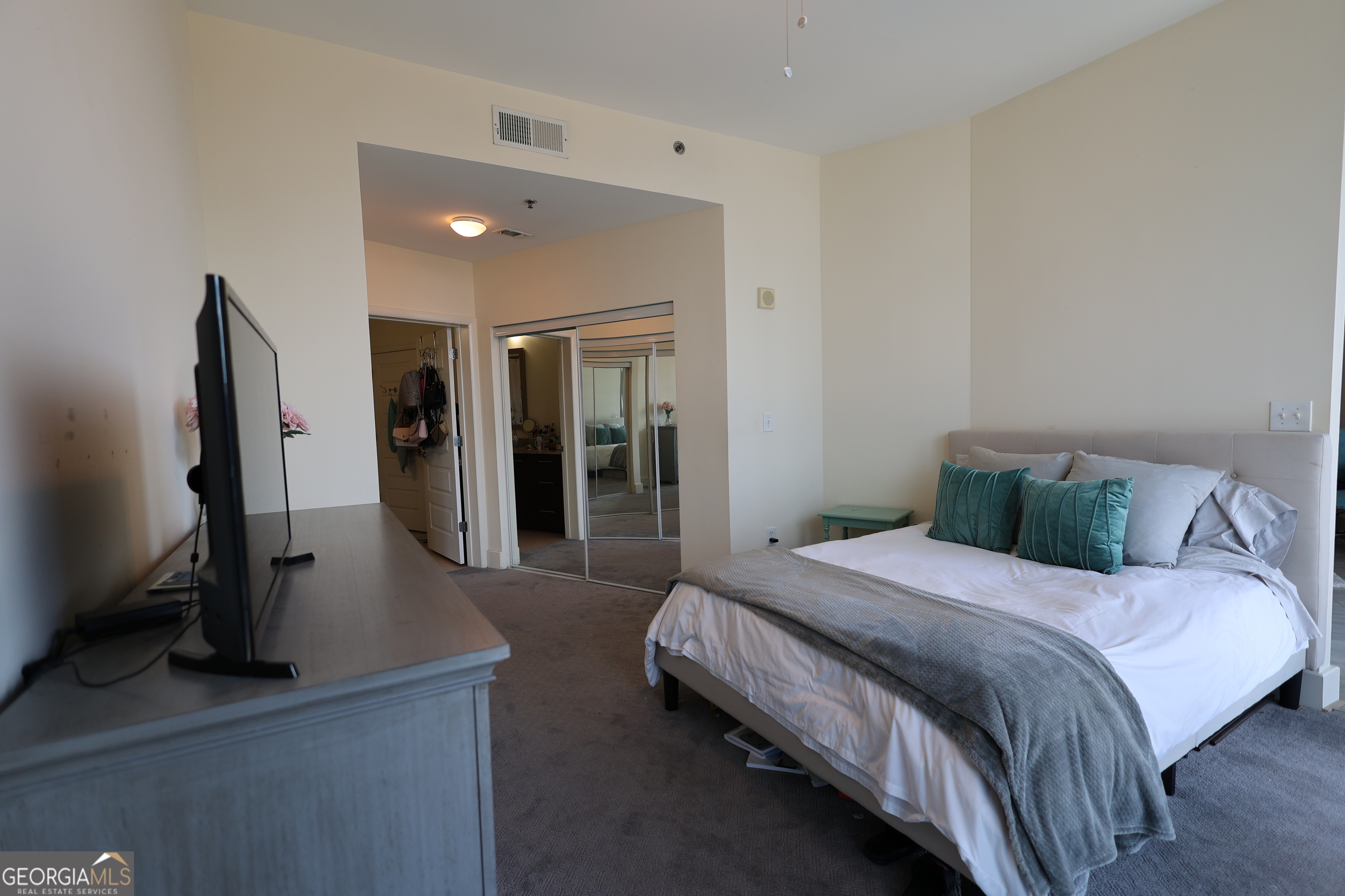 1010 Midtown - Residential Lease