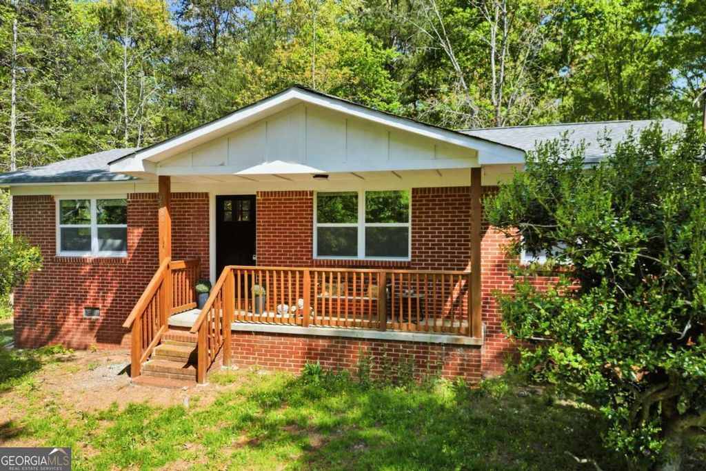 Photo of 2686 Scott Brown Road SE, Fairmount, GA 30139 (MLS # 10733506)