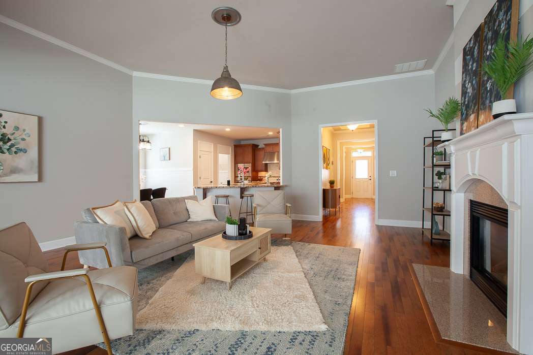 3508 Blue Spruce CT SW