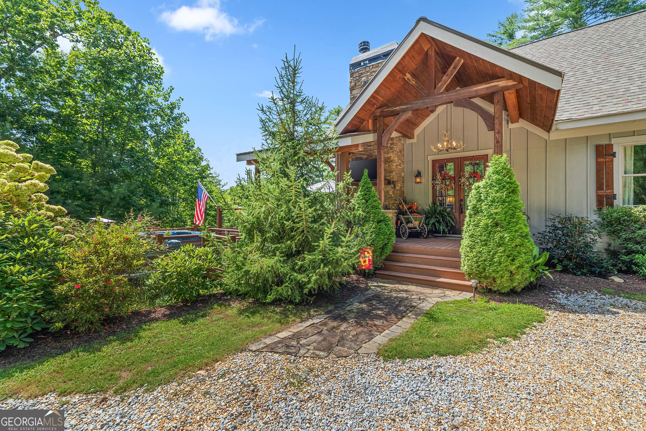 115 Sunset DR