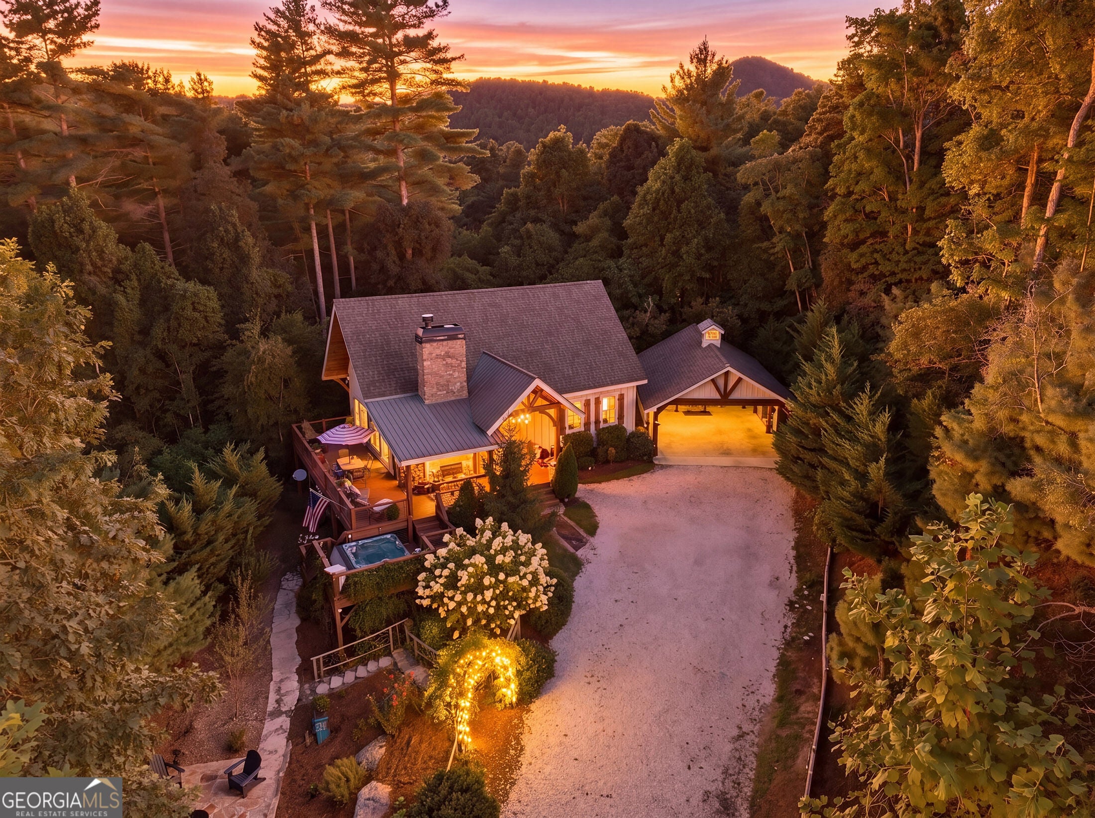 115 Sunset DR