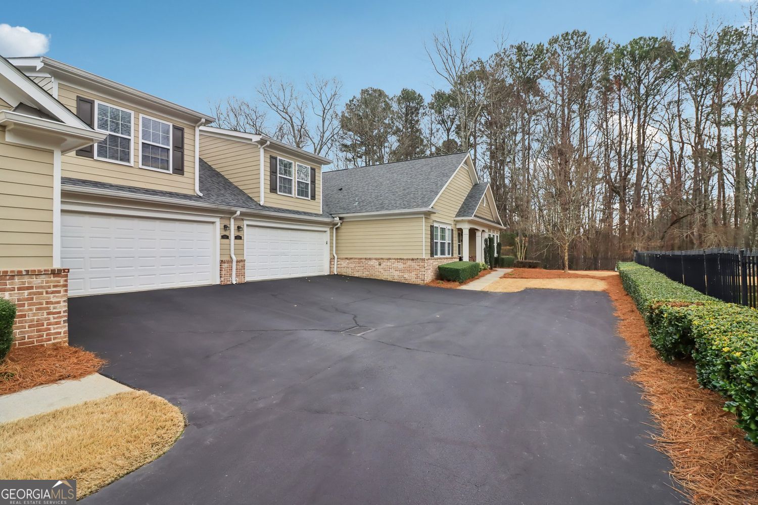 2623 Grapevine CIR #602