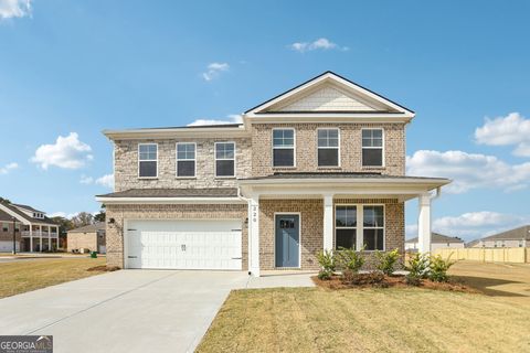 Photo of 220 Chiswick Loop, Stockbridge, GA 30281 (MLS # 10631370)