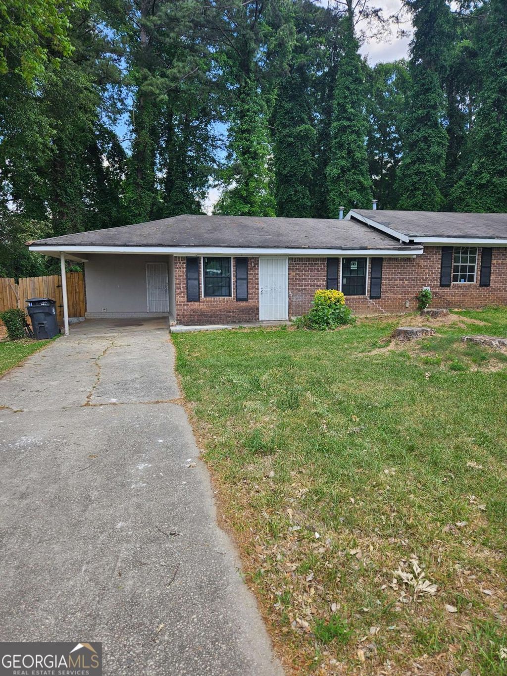 Photo of 340 West Avenue, Jonesboro, GA 30236 (MLS # 10743032)