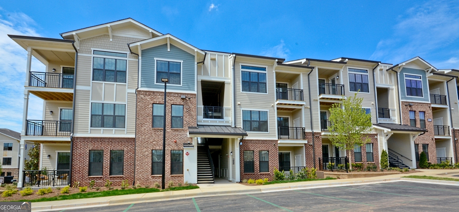 Aldridge at Town Village - Residential Lease