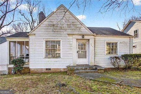 804 Berkeley AVE NW Atlanta GA 30318