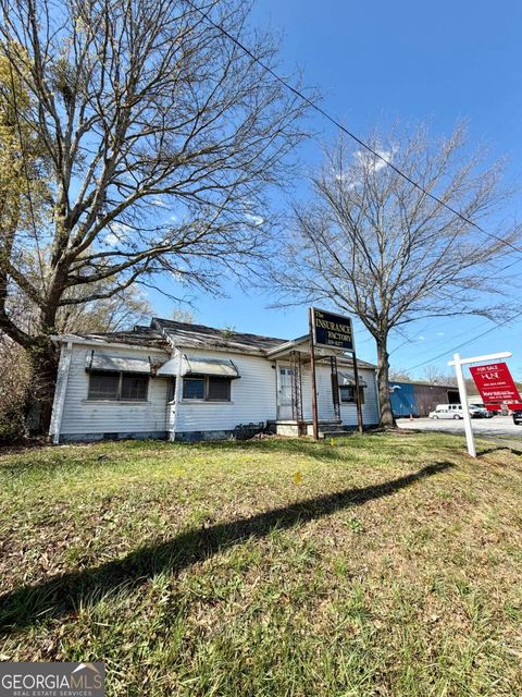 Photo of 1710 Atlanta Road SE, Smyrna, GA 30080 (MLS # 10717565)