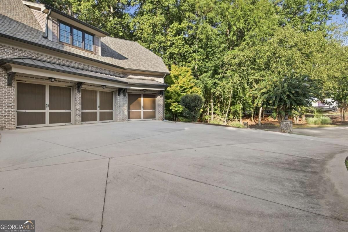 515 Bentwood DR