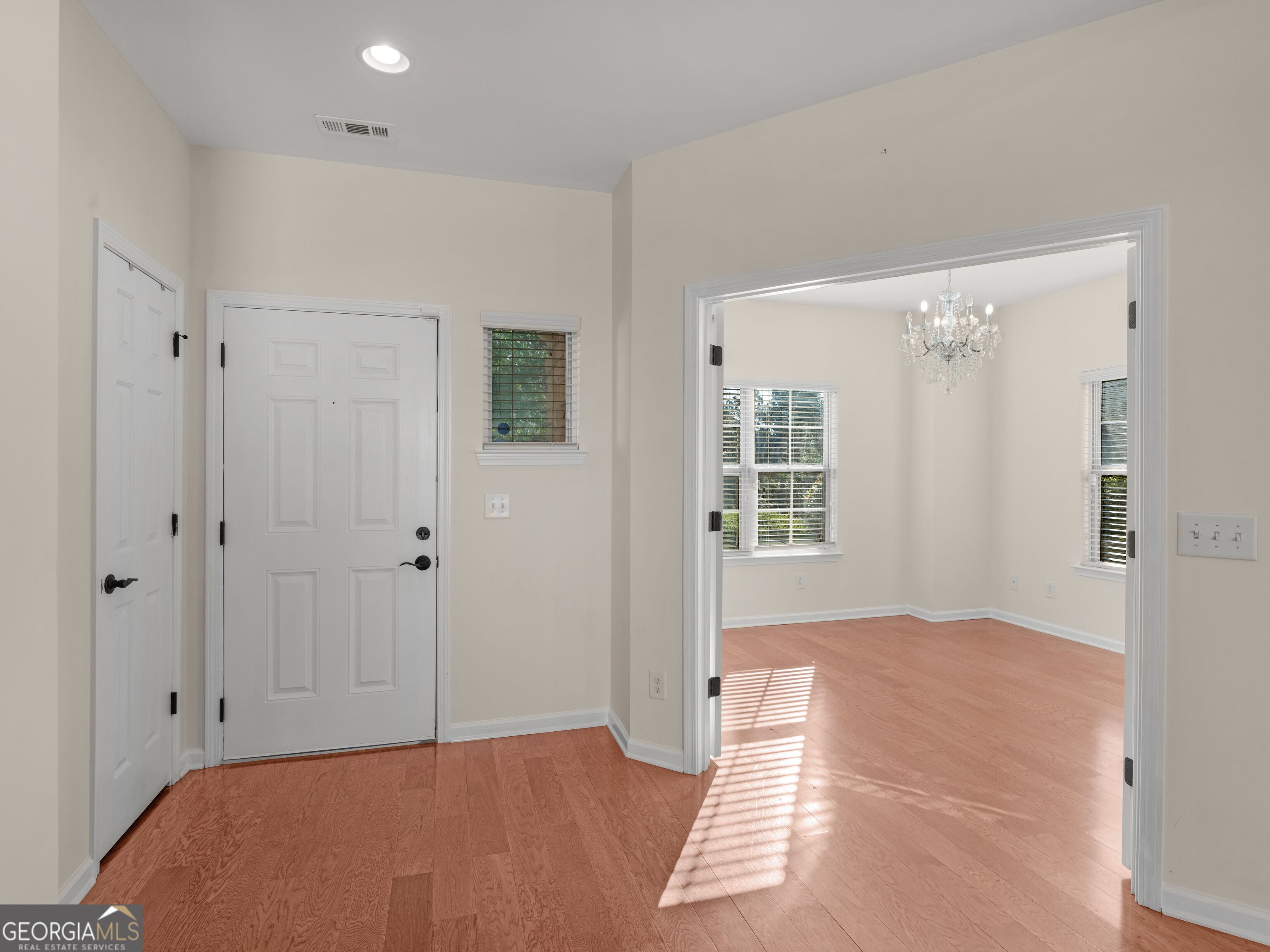 217 Fenwick CIR