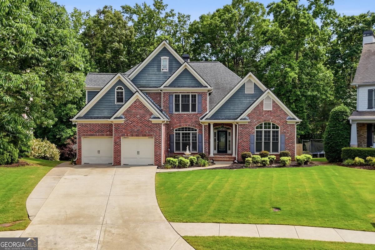 Photo 1 of 83 — 715 Crescent CIR, Canton, GA 30115