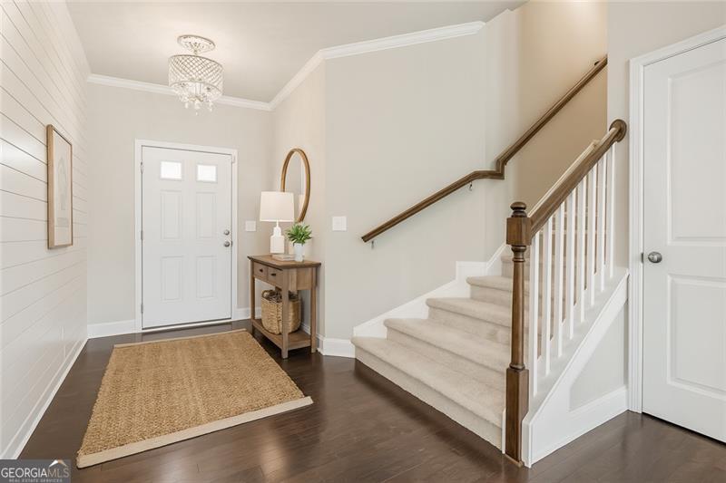 207 Magnolia Creek WAY
