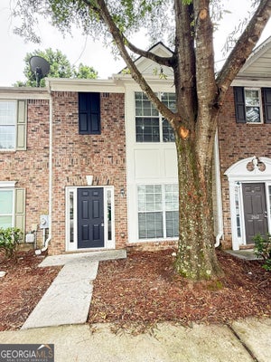 2860 PARKWAY CLOSE, LITHONIA, GA 30058 - Image 0c36f4a22e3ffd2da33183210577ef3a/1272585972