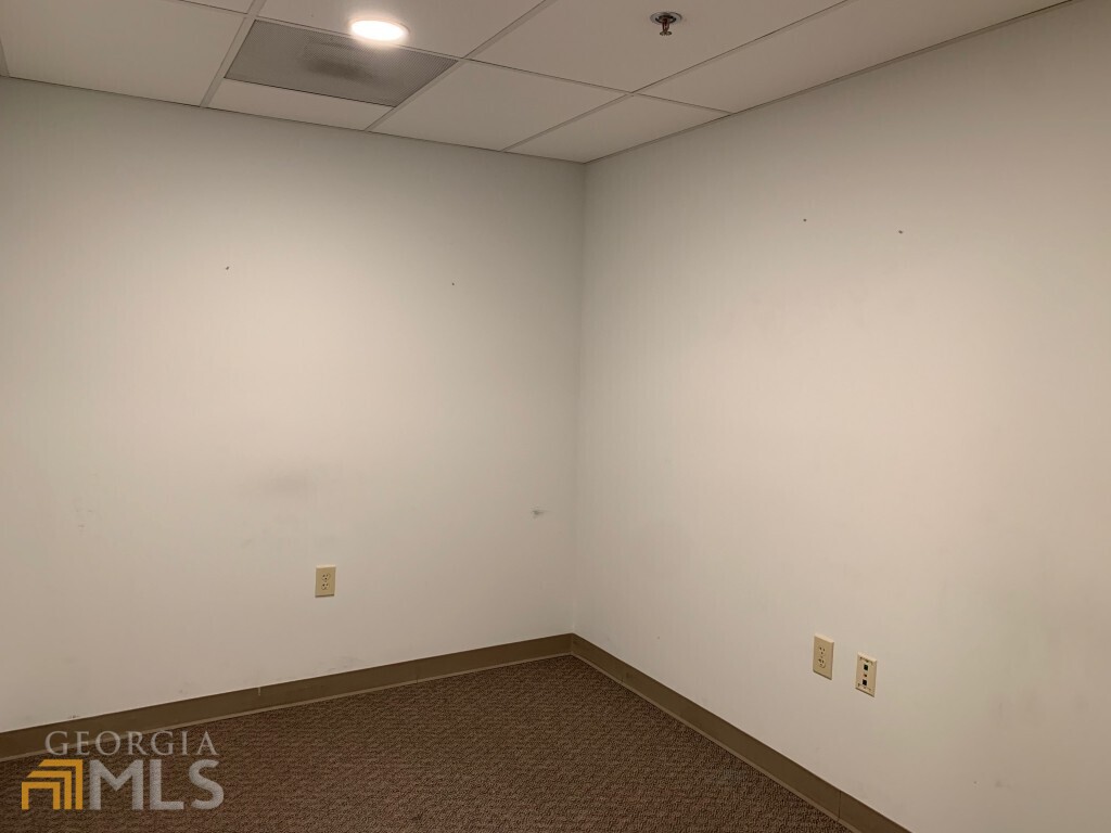 None - Commercial Lease