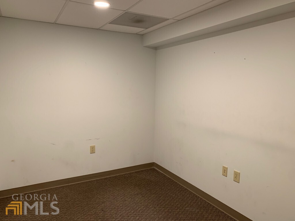 None - Commercial Lease