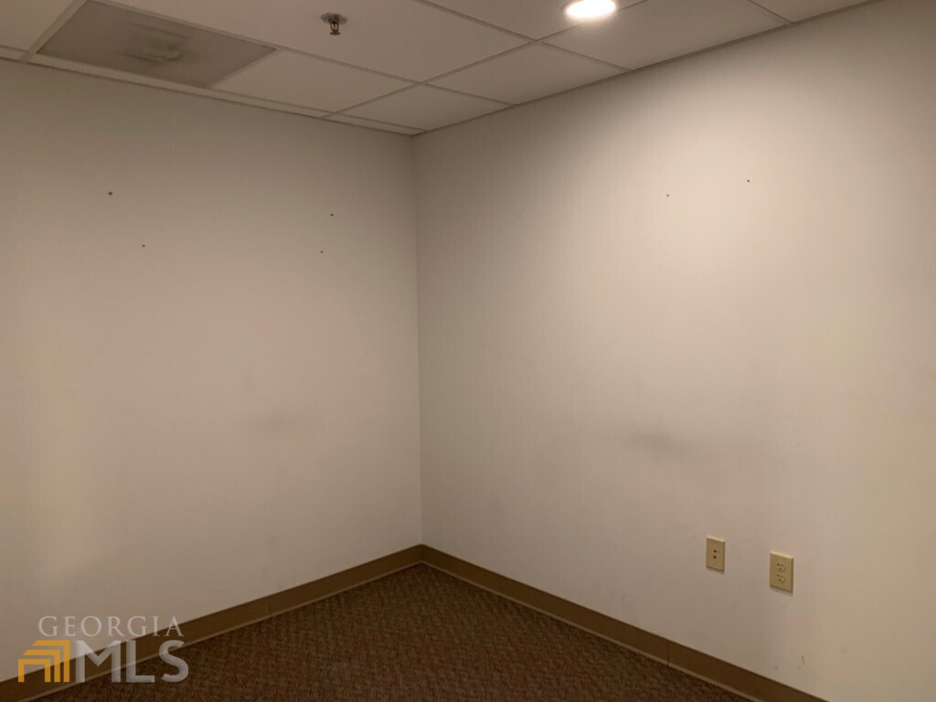 None - Commercial Lease