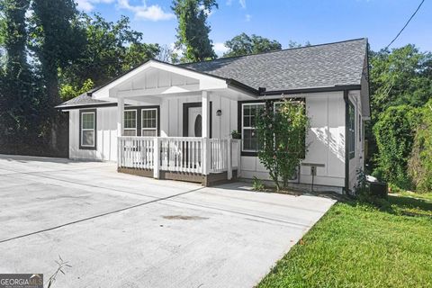 Photo of 5626 Austell Powder Springs Road, Austell, GA 30106 (MLS # 10576917)