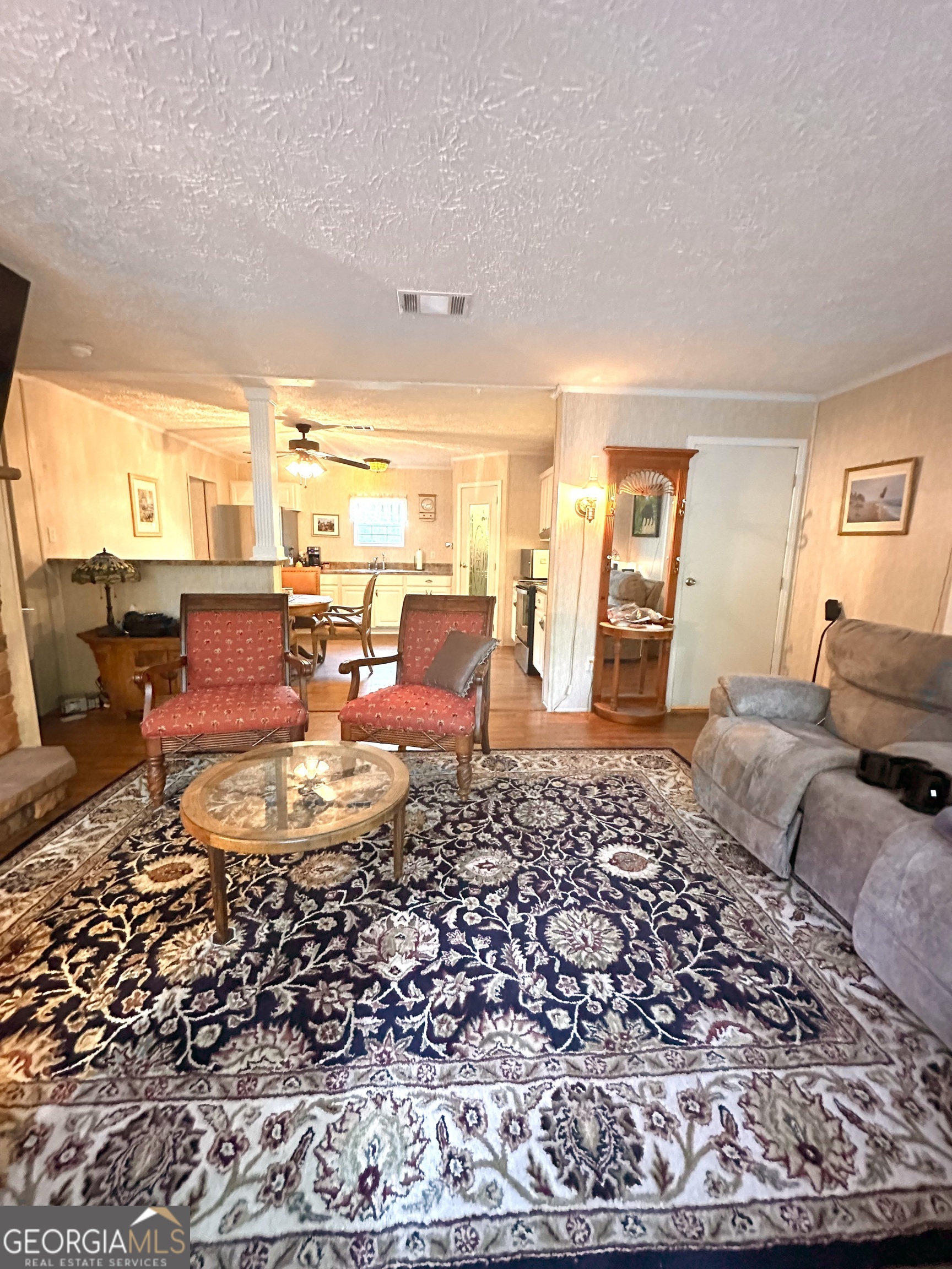 350 KITTY HAWK LN