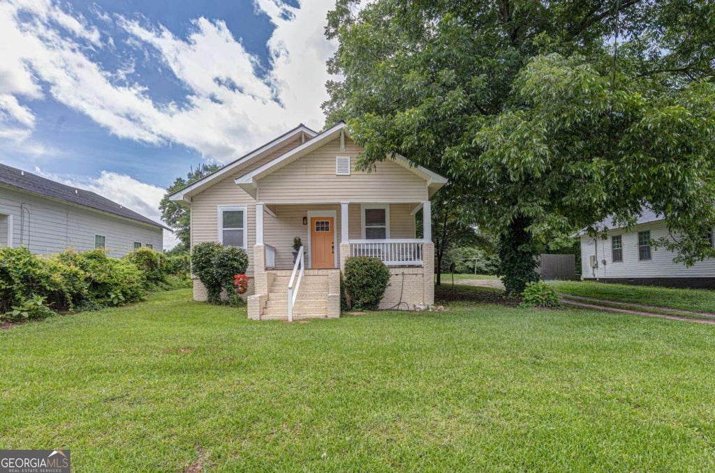 Photo of 404 Jefferson Street, Lagrange, GA 30240 (MLS # 10795624)